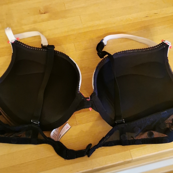 Bra - Picture 2 of 5